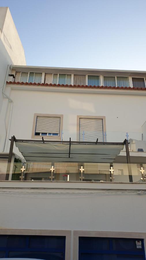Prestige Holidays Alojamentos Nazare Exterior photo