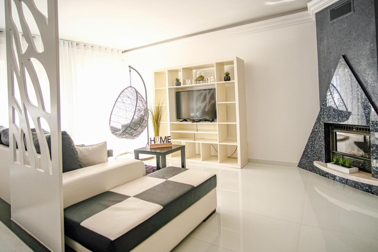 Prestige Holidays Alojamentos Nazare Exterior photo